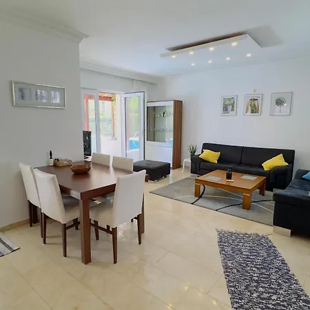 Cozy 4br With Pool In Kadriyebelek * Belek