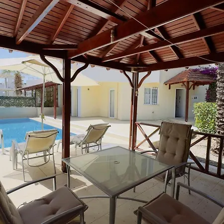 Cozy 4br With Pool In Kadriyebelek Willa *