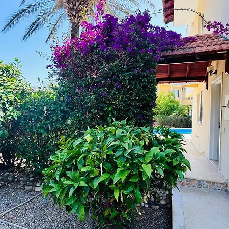 Cozy 4br With Pool In Kadriyebelek Villa *