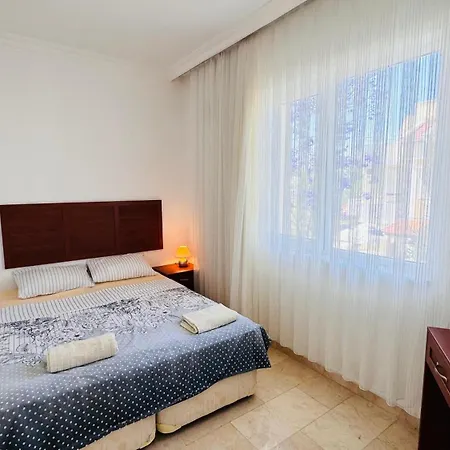 ヴィラ Cozy 4br With Pool In Kadriyebelek *